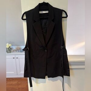 Zara Sleeveless Blazer - worn once